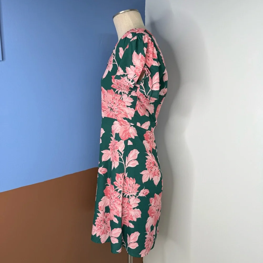 J. Crew Printed short-sleeve tie-shoulder dress Floral Green‎ and Pink size 10